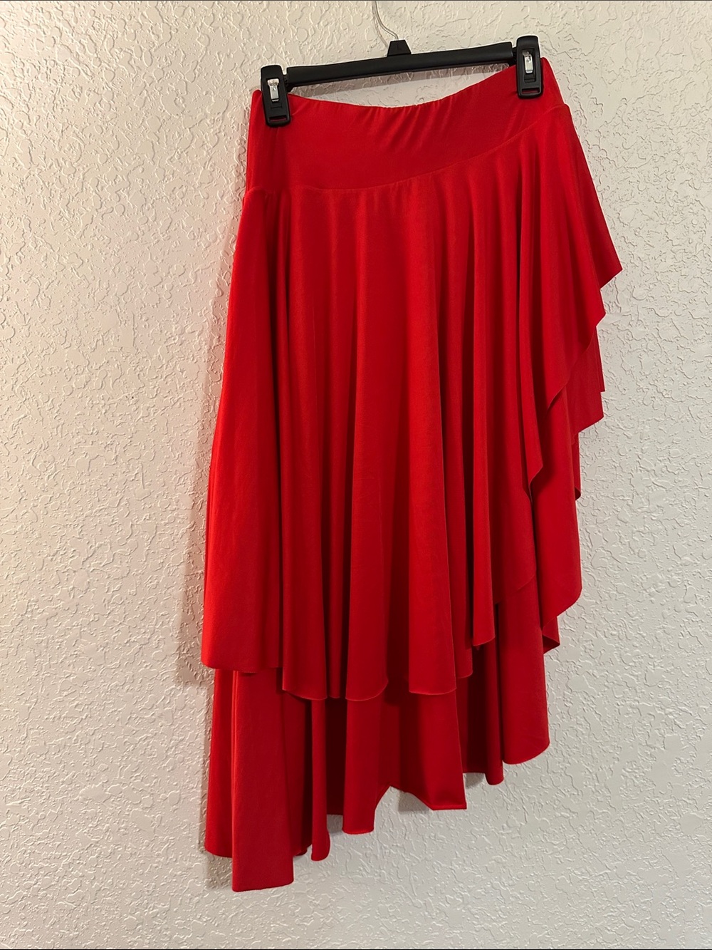 Red  Ruffled Asymmetrical Skirt. - Picture 7 of 10